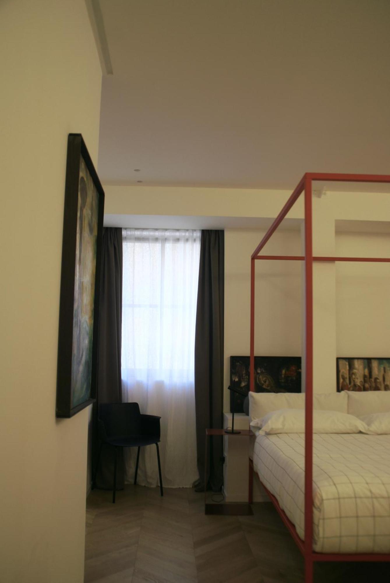 Fra Le Righe Bed & Breakfast *